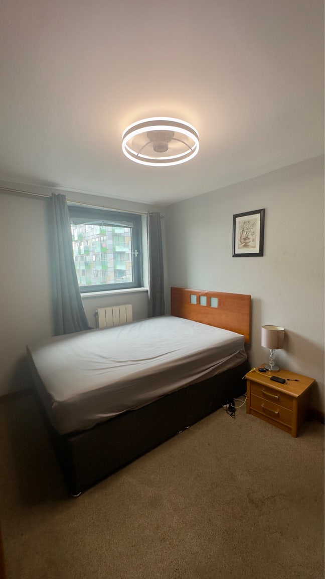 Short term en-suite double room Main Photo