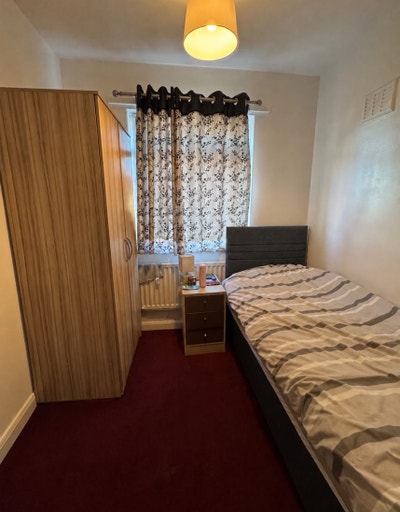   2  Bedrooms available  FEMALES preferred  Main Photo