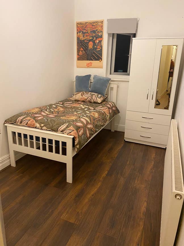 Single Room Available in B29 7RG bills included Main Photo