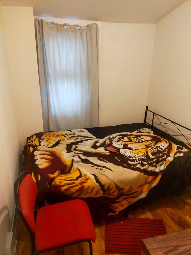 2 rooms to rent, King Street Southall Main Photo
