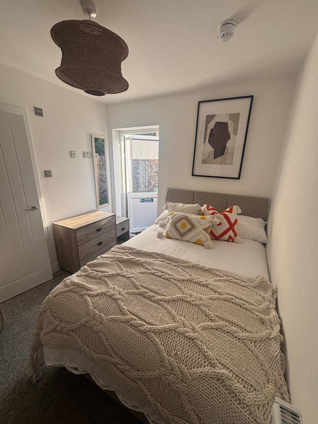 Great Value Ensuite Room – &pound;700 pcm, Bills Include Main Photo