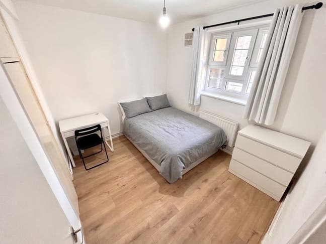 3 Double Rooms in Mile End, E1 -All Bills Included Main Photo