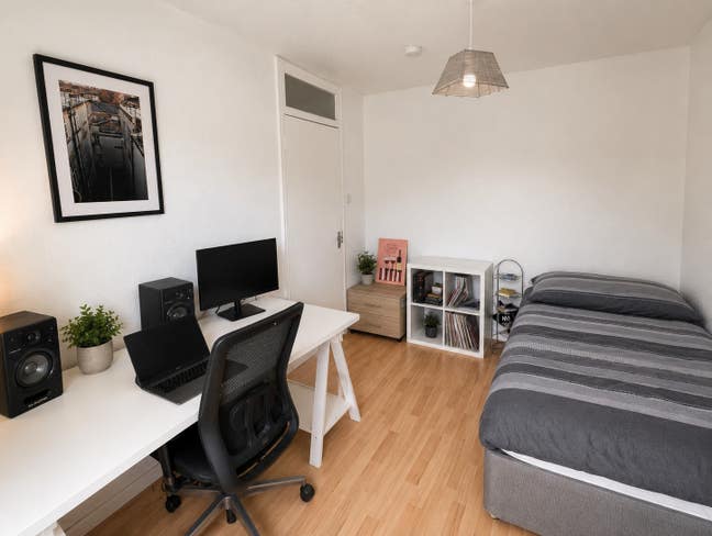 Huge Room – Walk To Vicky Park + Tube 🌿✨🏡 Main Photo