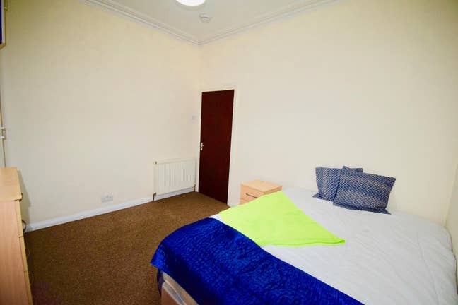 Lovely Double Room in Wembley House | Zero deposit Main Photo