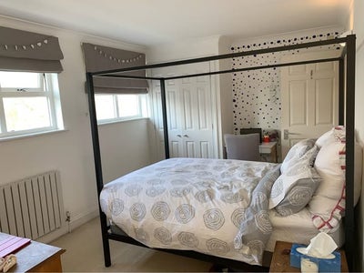  Short Let,  double ensuite bedroom Main Photo