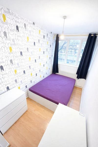 Dbl & Single room Near AldGate East Main Photo