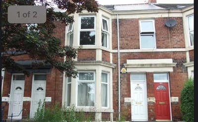 🏡 Room Available in Four Bedroom House, Newcastle Main Photo