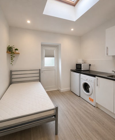 Self-Contained Studio Rooms Main Photo