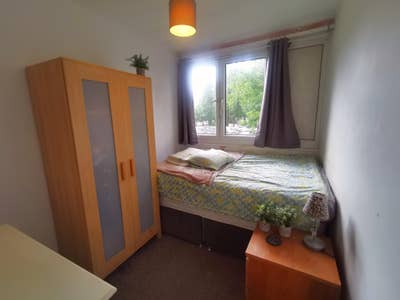 Fantastic room next to Greenwich/Canary Wharf Main Photo