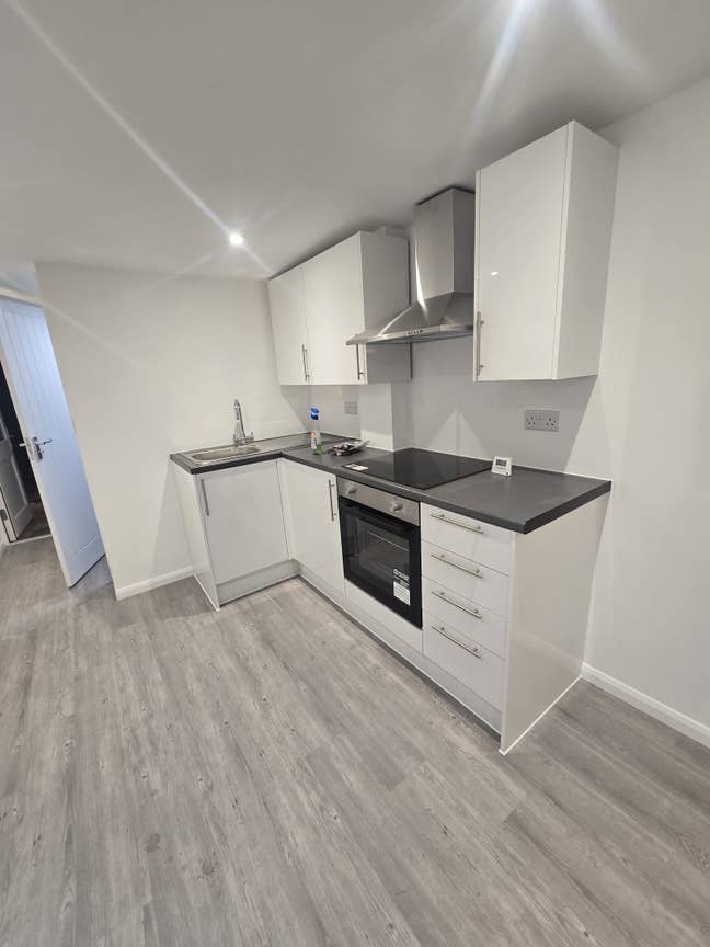 Studio Flat, Godman Road, RM16 Main Photo
