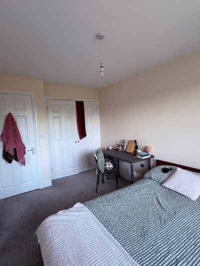 2 x Large Double Rooms in Burpham Guildford Main Photo