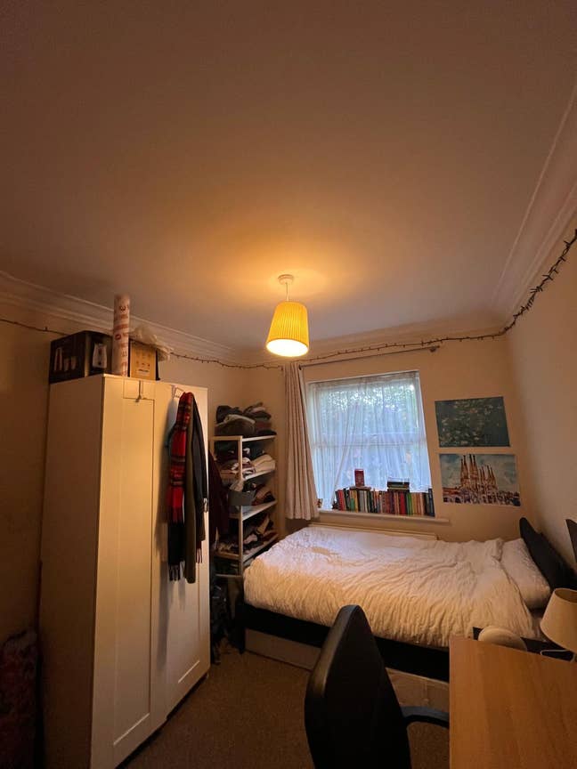 Double room available in friendly houseshare Main Photo