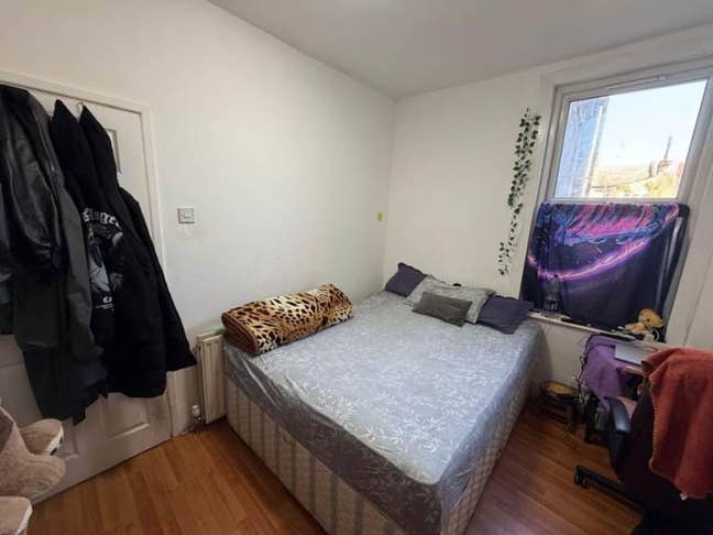 Double Room to Let – london E12 6HQ Main Photo