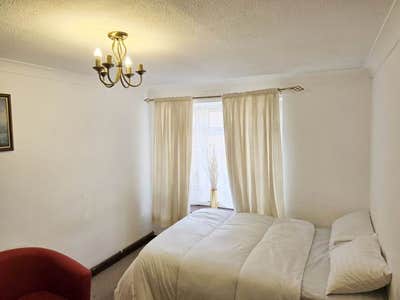 Double room in nice house in Basildon Main Photo