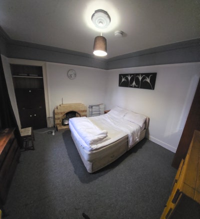 Cosy double bedroom  Main Photo