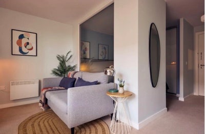 Short term sublet(6/10-6/24,7/19-8/30 Main Photo