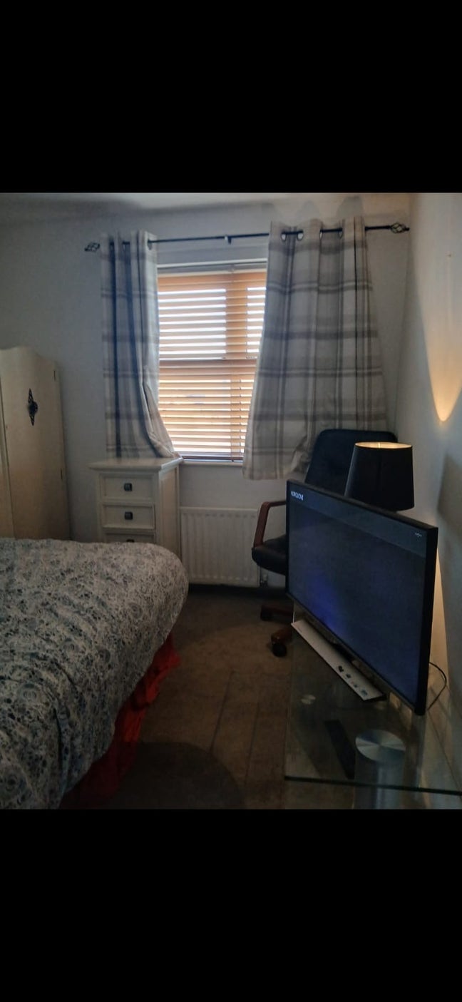 Single room Newtownabbey Main Photo