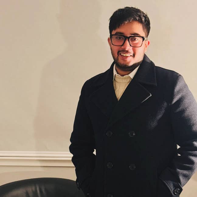 2 friends looking for a flat/room to rent after un Main Photo