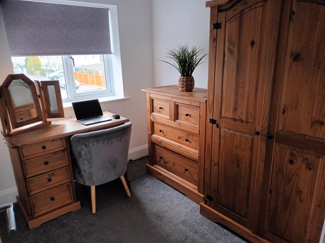 Double room with office  Main Photo