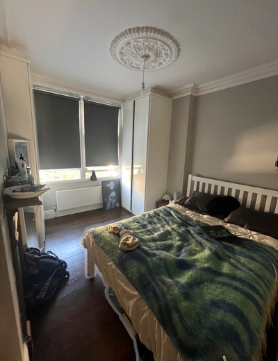 Double Room in Clapham Common Main Photo