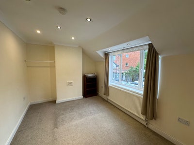 Double Room to Rent BS2 Main Photo