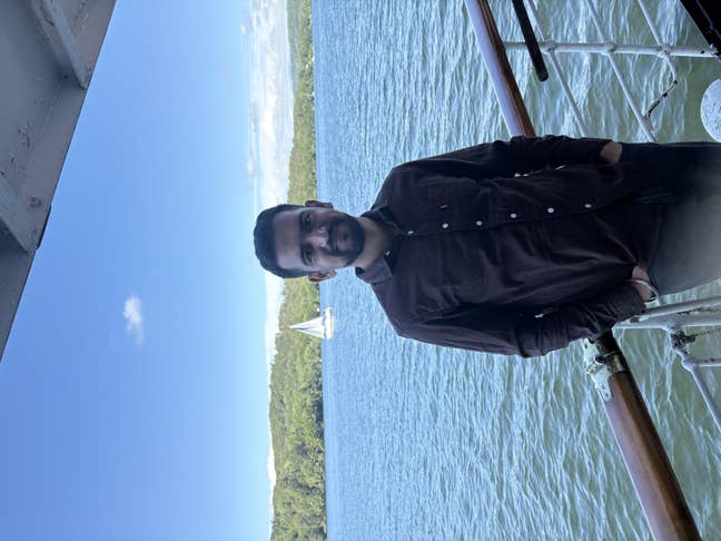 Professional Male seeks a single or double room Main Photo