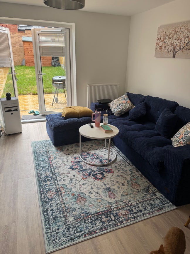 Double room in bishop strotford with parking Main Photo