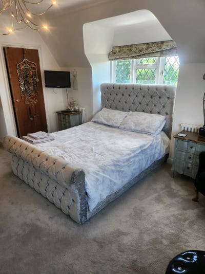 Spacious Double room  Main Photo
