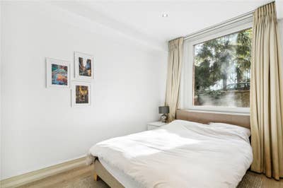 Ensuite in Central Notting Hill Main Photo