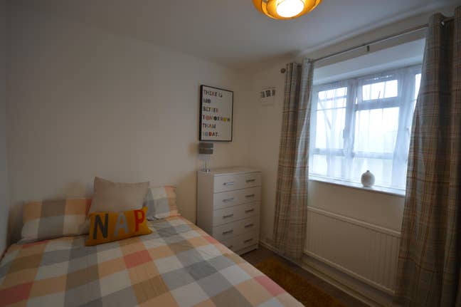 White City - Double Room W!2 Main Photo