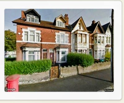 Room available within a beautiful victorian house Main Photo