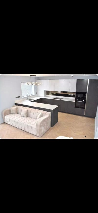 Looking for one person to move in  Main Photo
