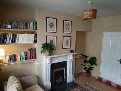 Spare room available in house close to centre Main Photo