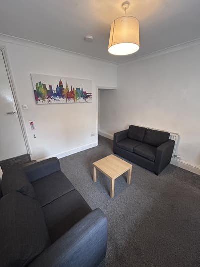 Rooms in nottingham  Main Photo