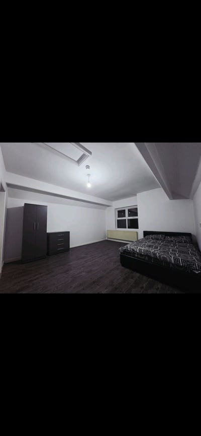Room to let  Main Photo