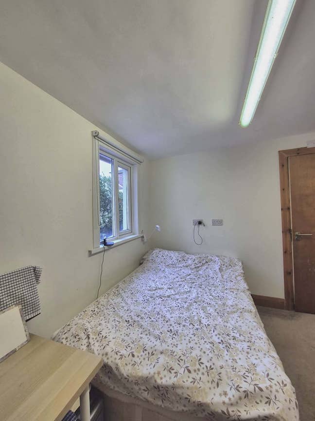 1 double room available in a 5 bedroom house Main Photo