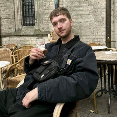 28yo Producer looking for social, creative house Main Photo