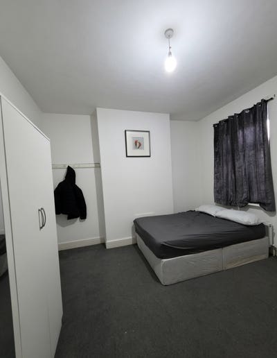 Double room available Main Photo