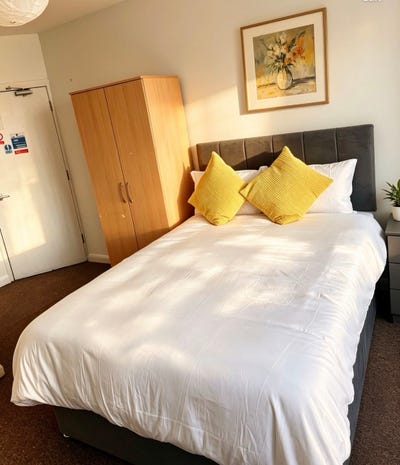 Beautiful Double in Wembley - En suite Main Photo