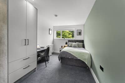 Brand New Studio in Outfield, Bretton Main Photo