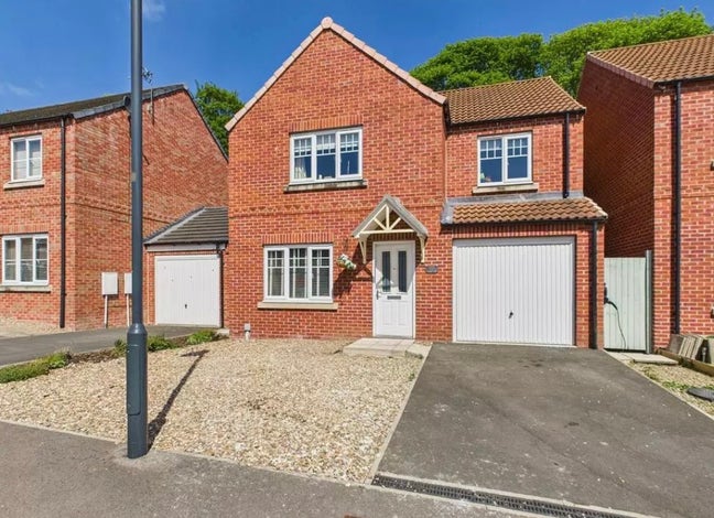 Room in detached house Norton en-suite incl bills Main Photo