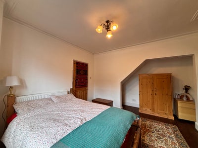  Large furnished bedroom - available ASAP Main Photo