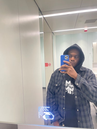 Hi, I’m a friendly and responsible postgrad... Main Photo