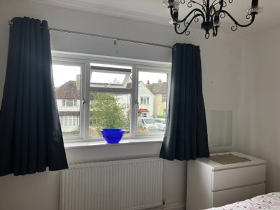 Double Room. Clean, freshly decorated and new bed Main Photo