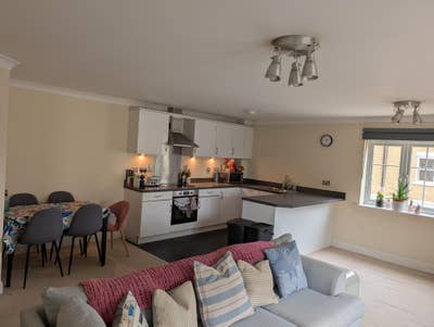 Double room with En Suite for rent in Cowley  Main Photo