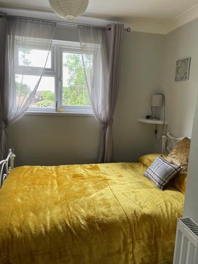 Room available  Main Photo