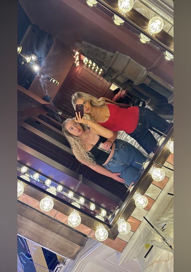 2 housemates looking to join others Main Photo