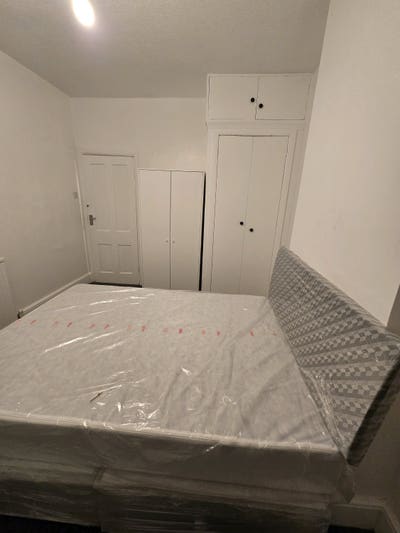 Double room for rent  Main Photo
