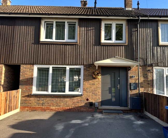 3 bedroom terrace house to rent  Main Photo