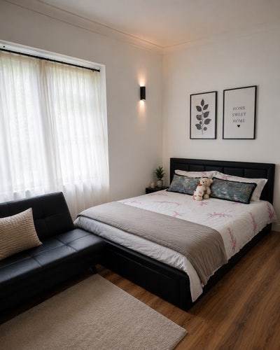 “Double & King Size Room Available Main Photo